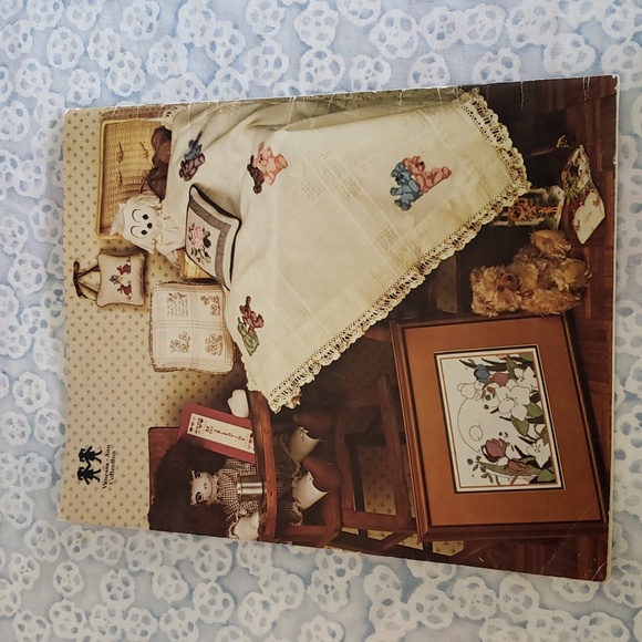 (J) Cross Stitch Patterns Crpss Stitch Books - Picture 12 of 13